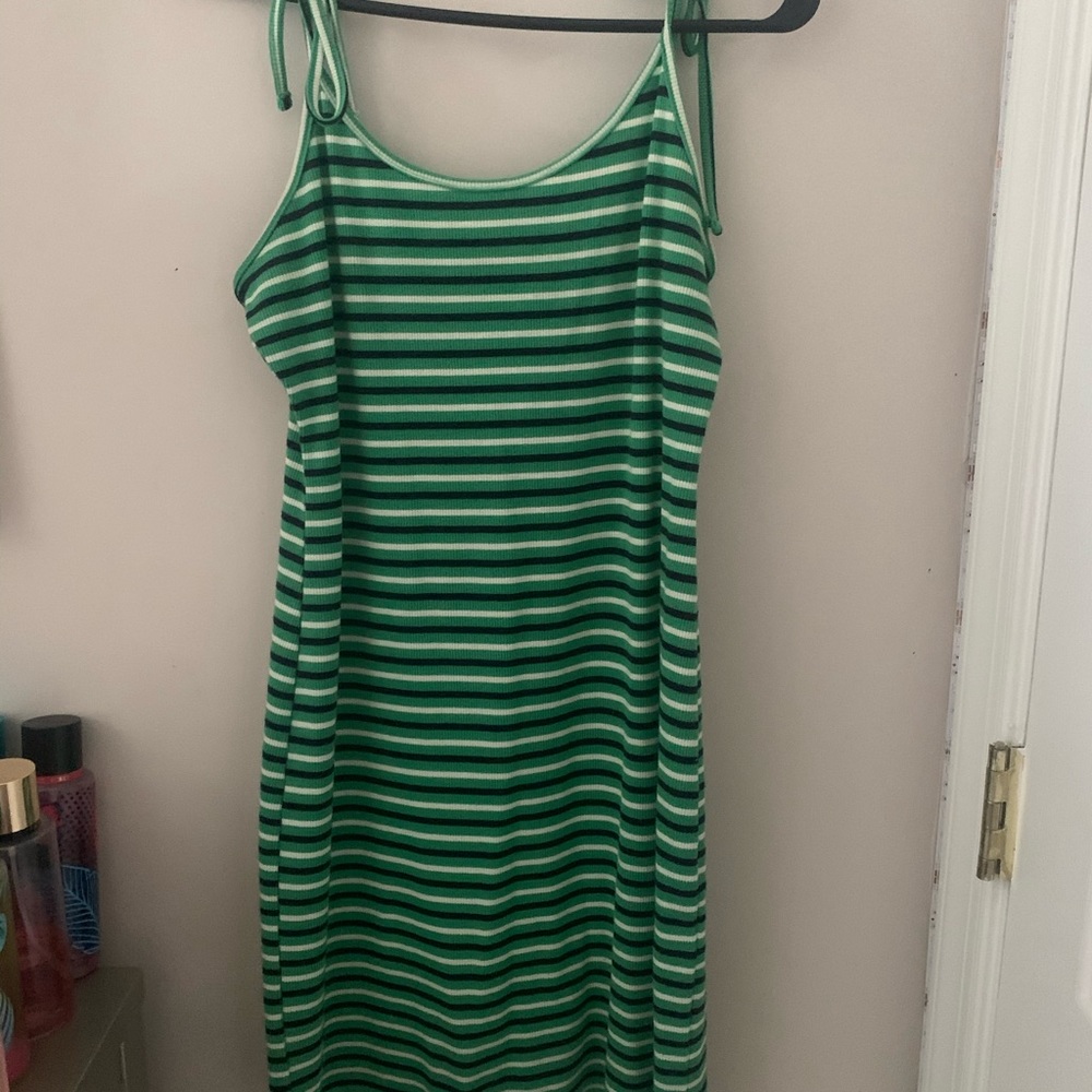 Forever 21 green dress